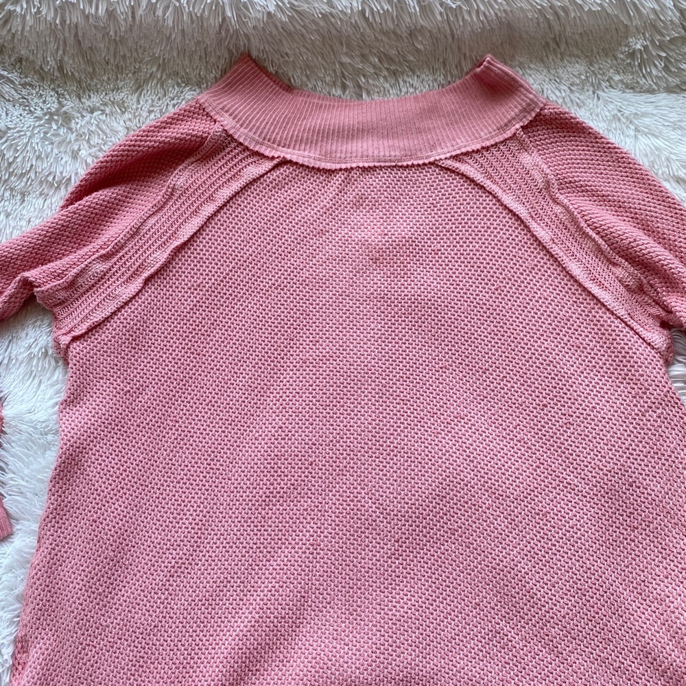 NWT FREE PEOPLE She's a Keeper Mock Neck Top Faded Coral Pink Large L - Picture 12 of 12